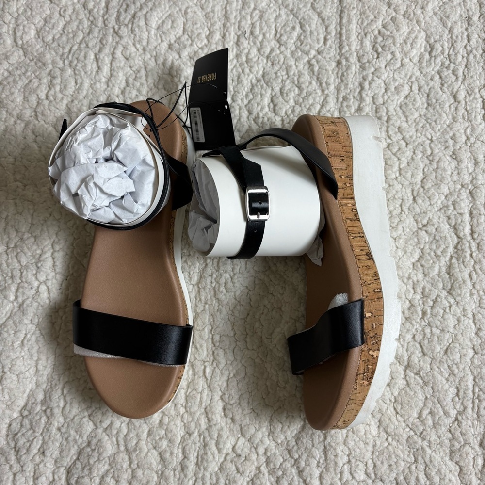 NWT forever 21 | platform sandals